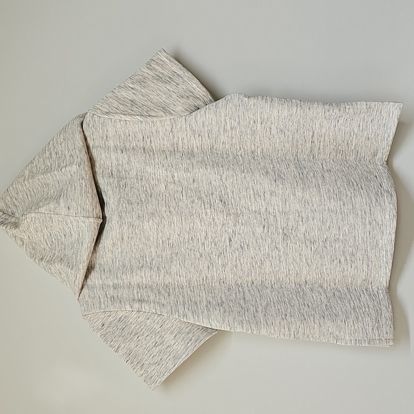 Mile(s) Madewell Lace Front, Short Sleeve Hoodie, Heather Cream Gray, Sz M, NEW - Picture 4 of 8